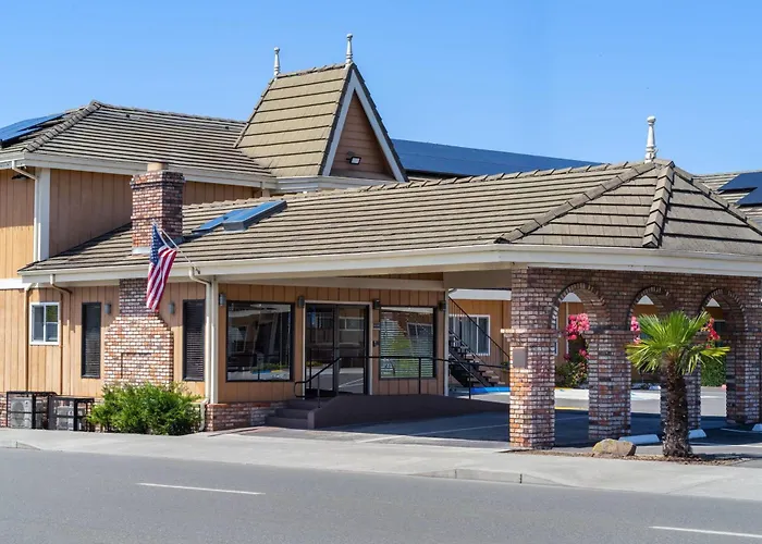 Family Friendly Hotels Ramada Bayside Inn & Suites Eureka